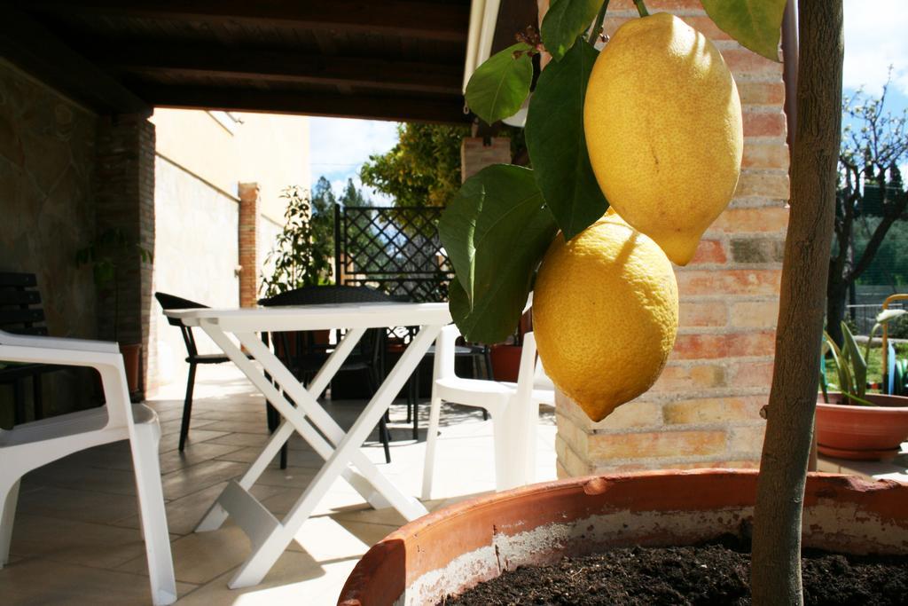 Villa Mara B&B Noto Eksteriør billede